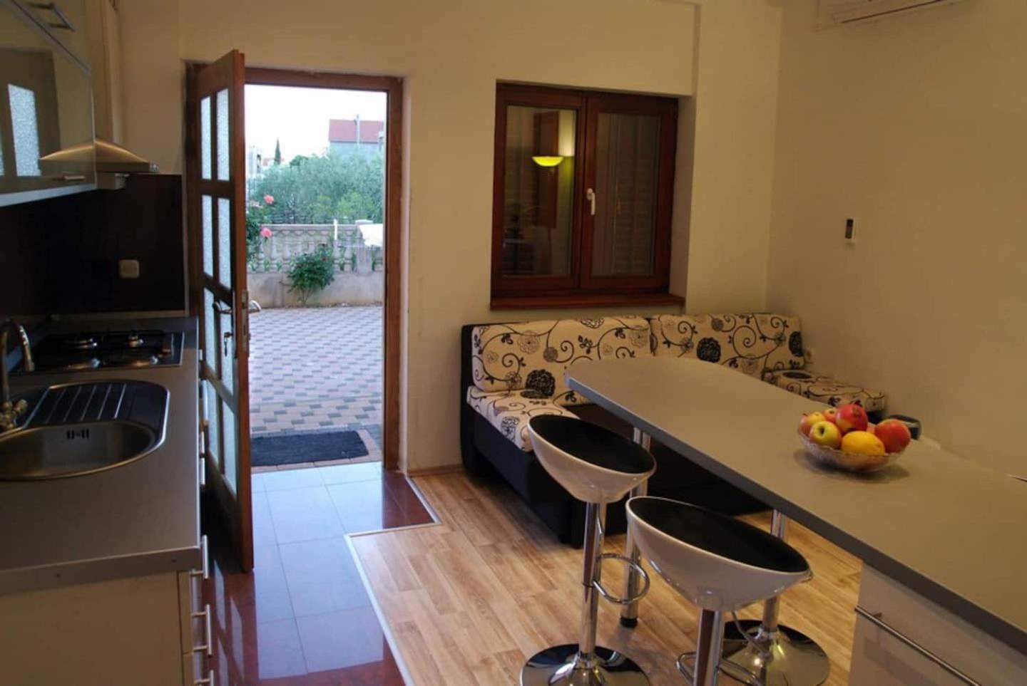 Brane - Free Parking Appartement Zadar